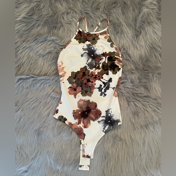 Tops - Windsor Floral Bodysuit